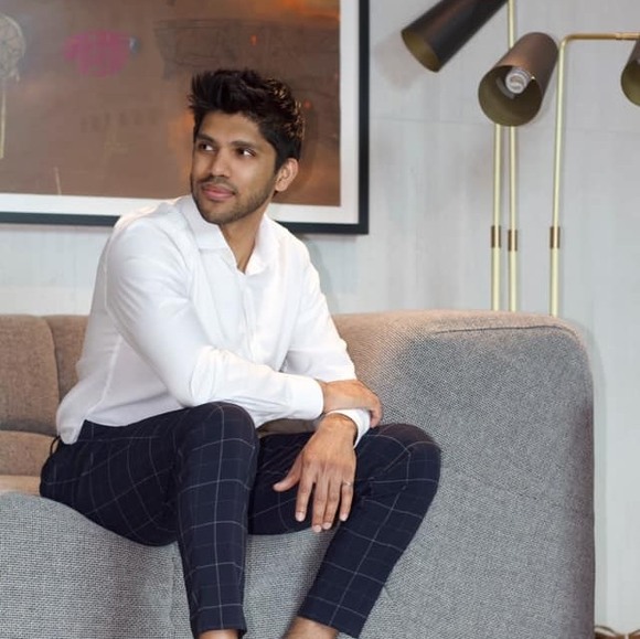 Meet your Posher, Omer - Picture 1 of 1